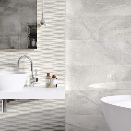 Очень интересно выглядит ванная, в которой камень играет главную роль - особенно если добавить черные смесители, отделку и аксессуары. 01