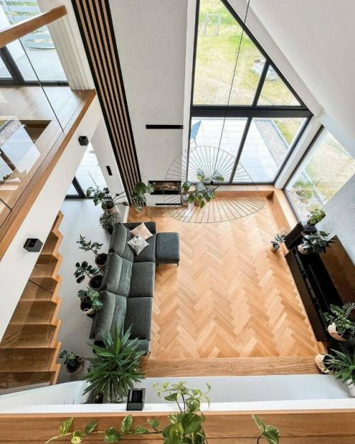 Стильное оформление загородного дома строится на ощущении простора, света и гармонии с природой. 01