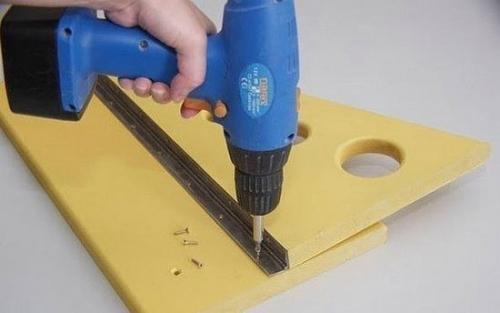 Складной столик для балкона своими руками. 03