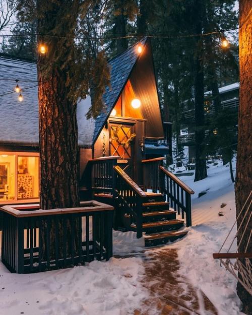 Замечательный вариант реализации загородного дома для посуточной аренды. 08