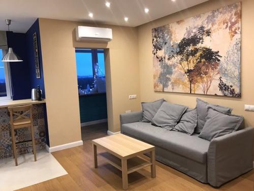 Кухня - гостиная после капитального ремонта. 04