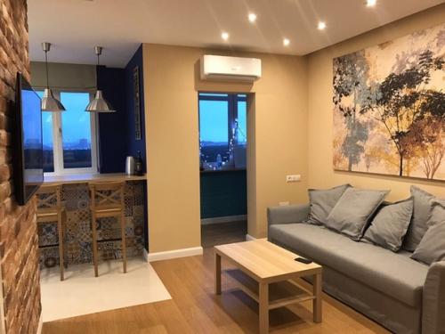 Кухня - гостиная после капитального ремонта. 07