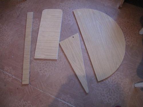 Складной столик для балкона своими руками. 01