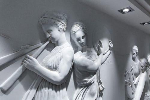 Сочетание античности и современности в дизайне гостиной 20 кв. 03