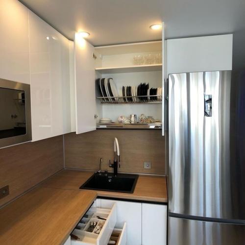 А мы такую кухню выбрали. 05