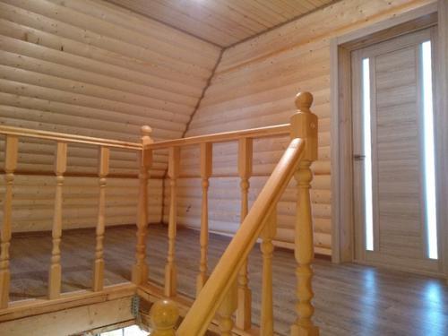 Отделка холла на 2 этаже блок - хаусом. 09