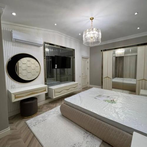 Кирпич, площадь 80 м 2, новостройка 2020 года. 03