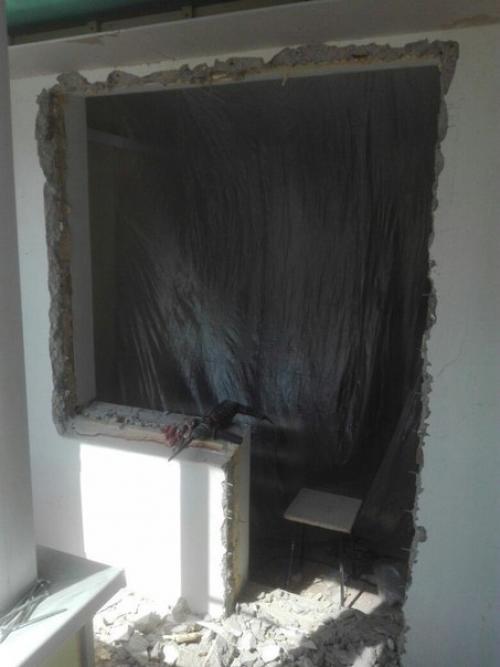 Из балкона продолжение комнаты. 01