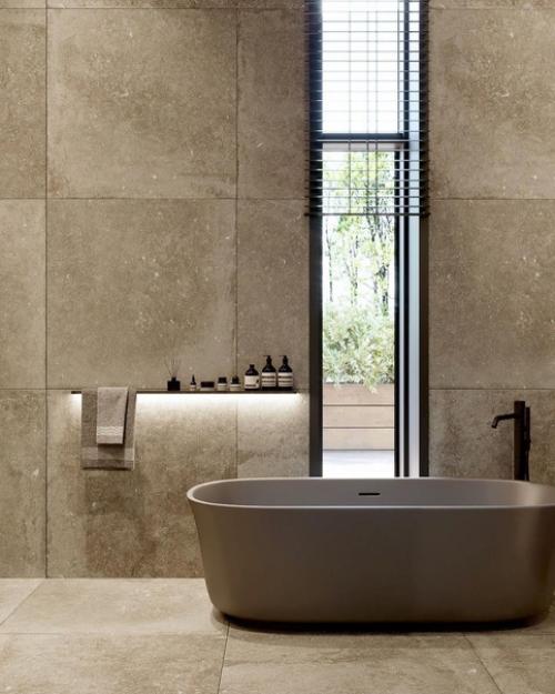 Ванная комната в загородном доме. 04