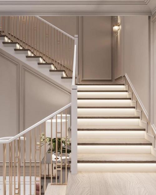 А вот и ещё одна кухня от нашей подписчицы.  Кухня в белом и черном цвете.  Диванчик я бы не ставила, места и так не много. 02