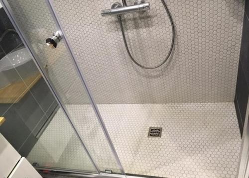 И я поxвастаюсь pемонтом cвоей однушки моя новая кухня, не судите строго, дизайнер я сама. 04