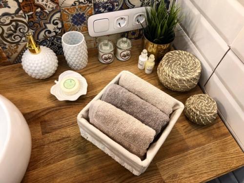 Совмещенный санузел.  Весь дизайн продумали сами. 05