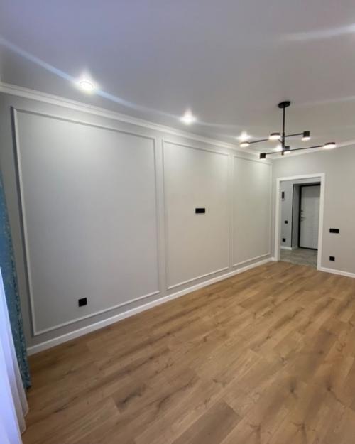 1-Комн квартира, 38, 8 квадратов (полная), 2022 года постройки/ высота потолков 2, 8, дизайнерский ремонт. 04