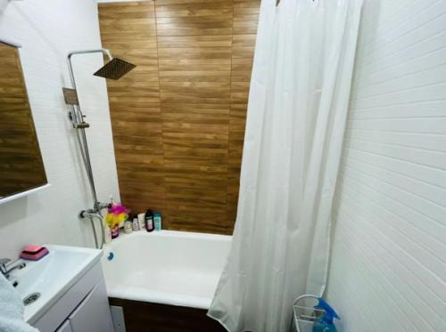 Купили двухкомнатную квартиру за 60 тыс. 04