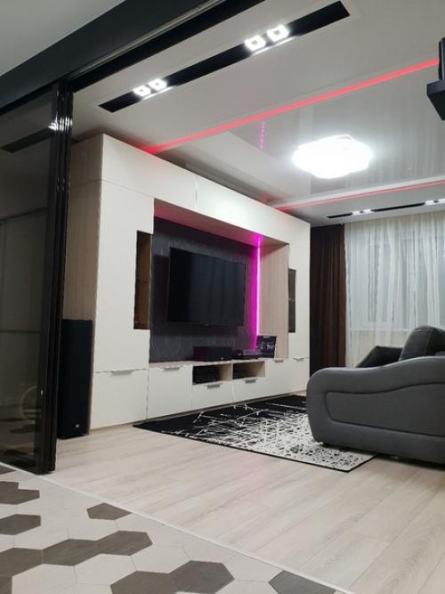 Дизайнер и исполнитель я. долго но результатом доволен. 05