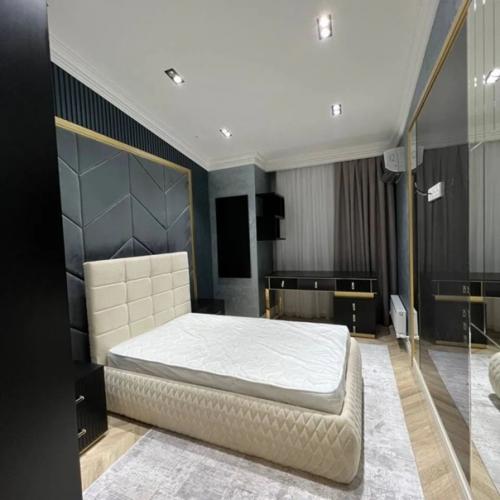 Кирпич, площадь 80 м 2, новостройка 2020 года. 02