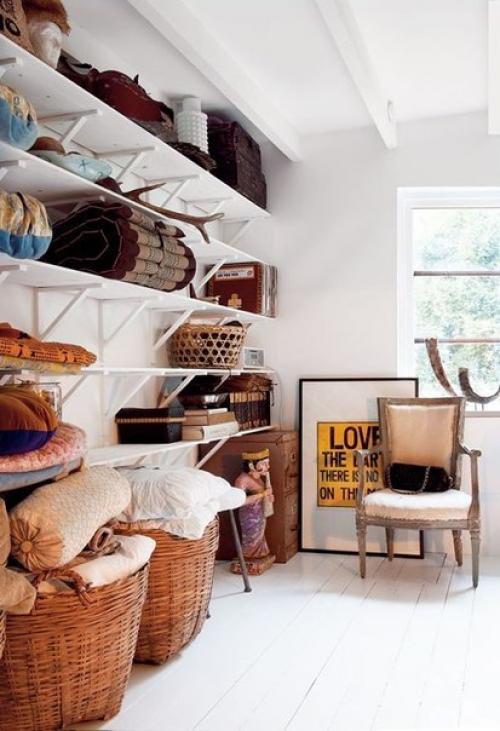 Подальше от суеты. 06