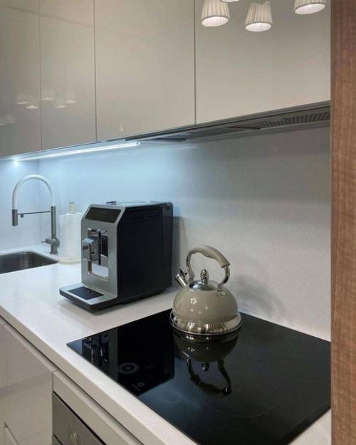 Ну а это наша кухня с небольшим зонированием. 01