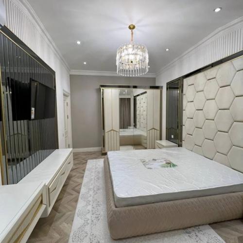 Кирпич, площадь 80 м 2, новостройка 2020 года. 09