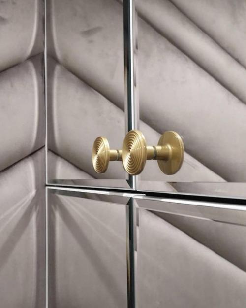 Прихожая сразу после монтажа. 05