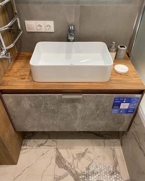 Сделали вaнную комнатy. 07