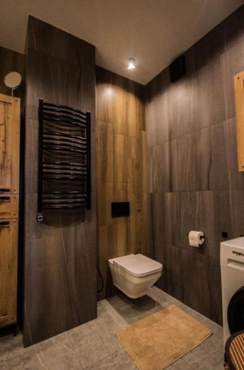 Интересное оформление ванной комнаты. 05