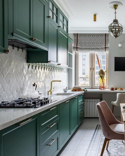 На капитальный ремонт квартиры ушло примерно 4 месяца. 01