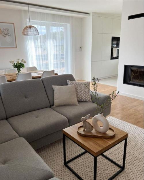 Красивый интерьер загородного дома в скандинавском стиле. 01