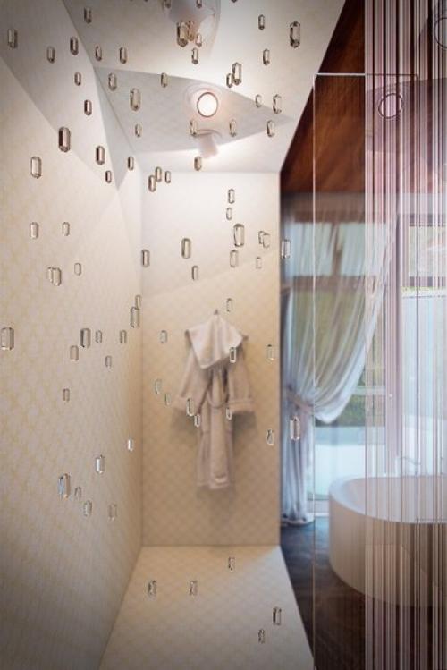 Ванная с большим окном и выходом в сад, для расслабленного отдыха и единения с природой. 03