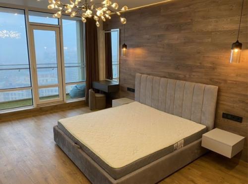 Под аренду сделали ремонт шикарной 3 к в центре Аркадии. 06