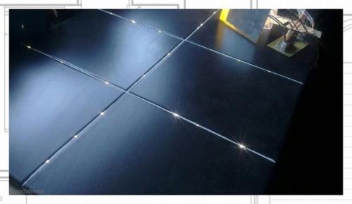 Оригинальное решение для пола ванной комнаты - звездное небо. 02