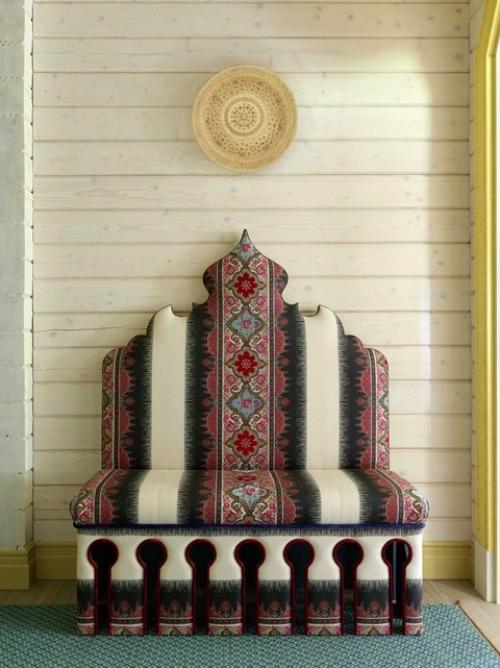 После большинства интерьеров в минималистическом стиле А-ля Комната при Крематории, конечно, данный интерьер ошарашивает. 06