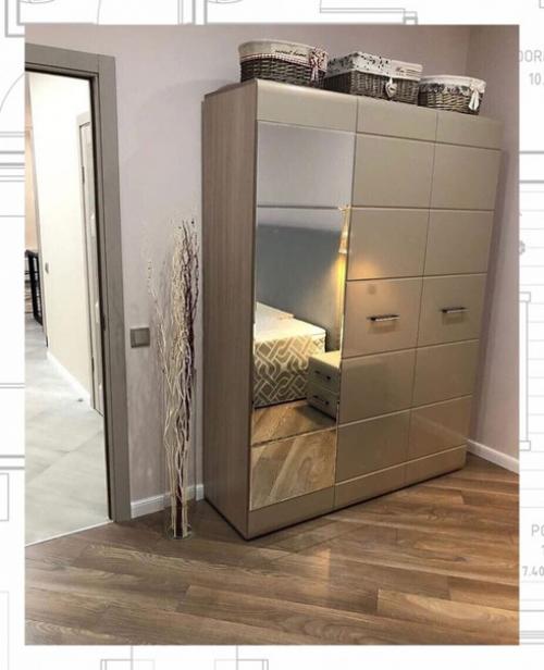 Наша студия.  Все делалось на свой вкус, без дизайнера. 05