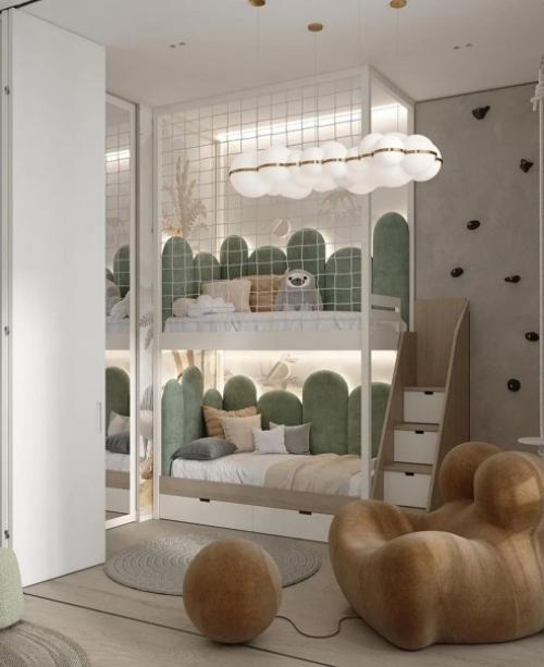 Великолепная детская комната, особенно второй этаж, это мечта, но что там за рабочее место под игровой зоной на 2 этаже. 02