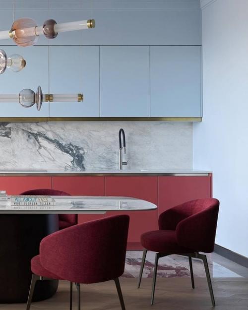 Реализованный интерьер кухни - гостиной для тех кому нравится дизайн поярче и насыщеннее. 07