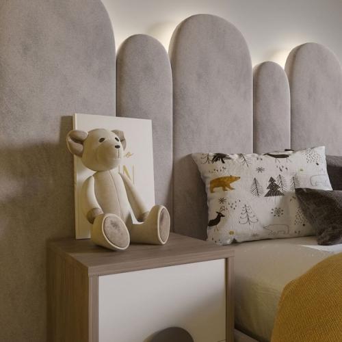 Детская комната в мансарде загородного дома. 01