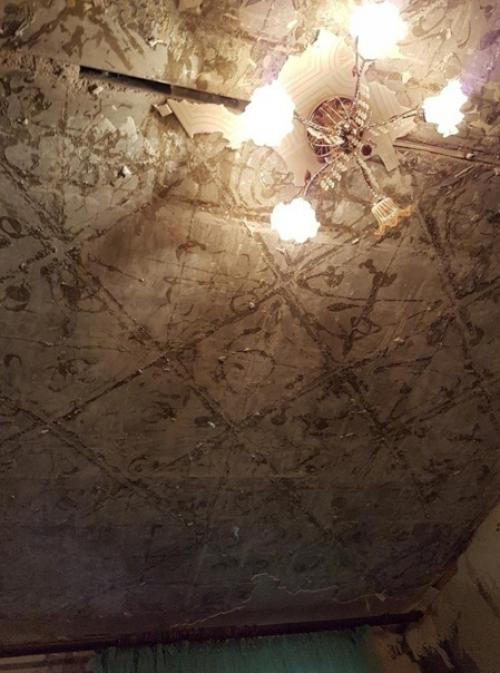 Дизайнером был наш сын 10-классник. 02