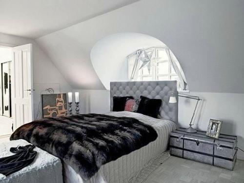 Этот дом - настоящая история, запечатленная в деревянных балках и каменных стенах. 07