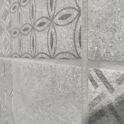 Давайте разберём особенности этой ванной комнаты: 04