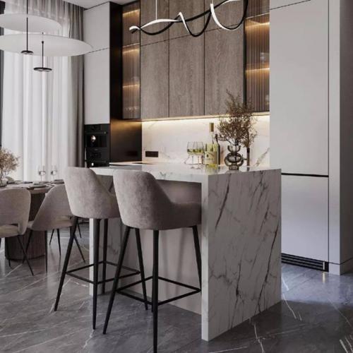 В интерьере этой кухни - гостиной, площадью 24 квадратных метров, отделка в светлых оттенках бежевого, серого и белого цвета. 05