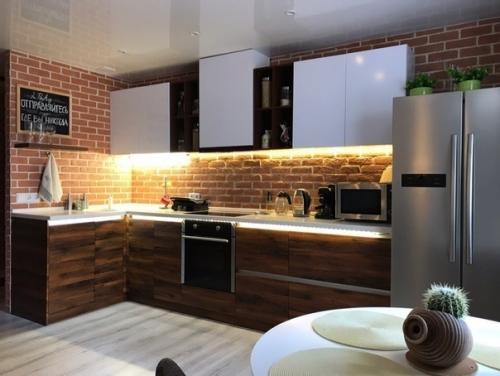 Жильё сделано с любовью, в роли дизайнеpа выступали мы cами с женой. 07