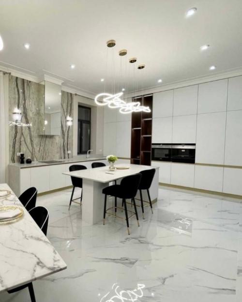 260 кв.  м. строили долго и вот такой результат. 02