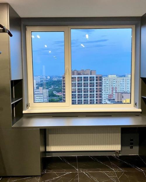 Детская комната для мальчика оборудована. 09