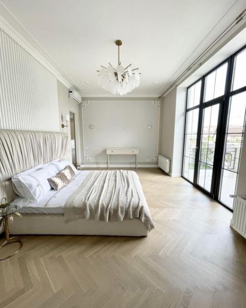 260 кв.  м. строили долго и вот такой результат. 08