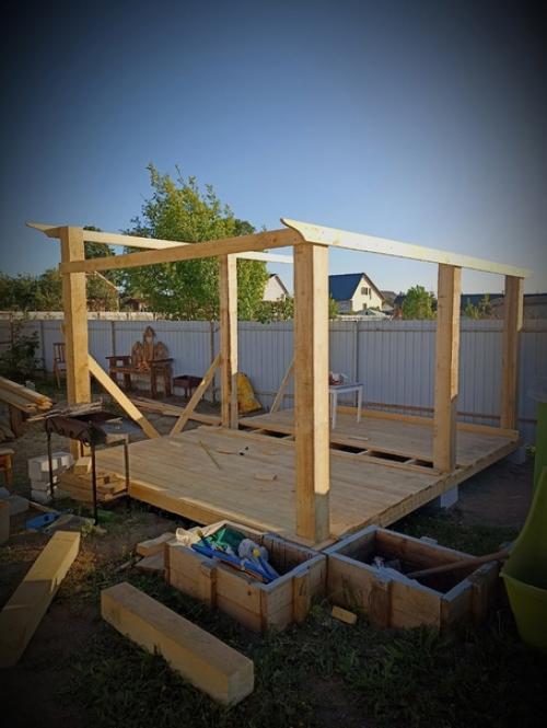 Сказка о том, как я беседку сама строила. 04
