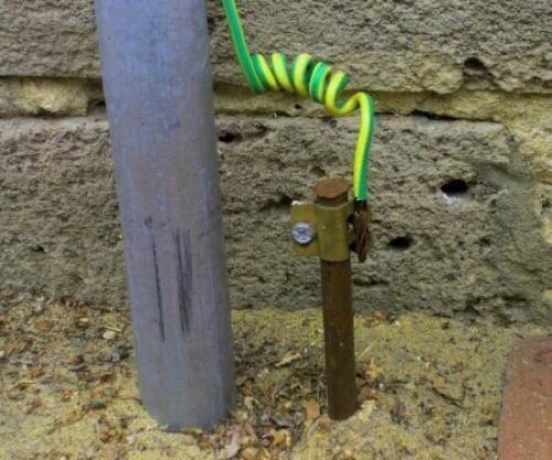 Мы делаем заземление в доме. 04