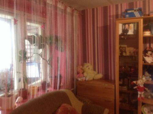 Комната в общежитии, 21, 1 кв, м. все своими руками, не судите строго), осталось доделать совсем чуть чуть. 03