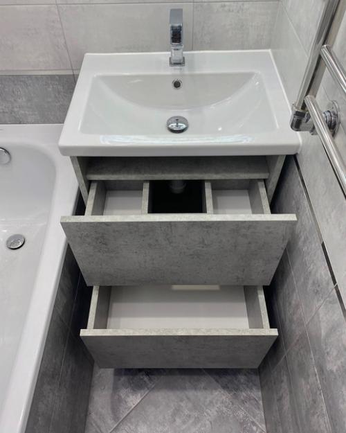 Небольшая ванная комната после капитального ремонта. 03