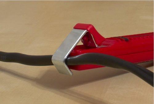 Как правильно зачистить провод. 06