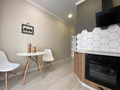 Наша небольшая квартира, 35 кв. 01